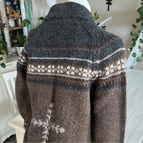 Eddie Bauer Nanaimo Handknit Brown Merino Wool Cozy Cardigan MOHAIR/MERINO - Picture 6 of 15